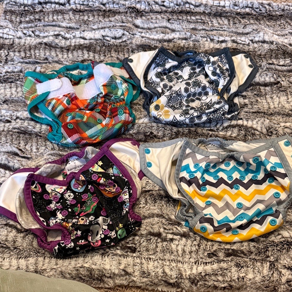 Set of 4 Rumparooz Cloth Diaper Covers